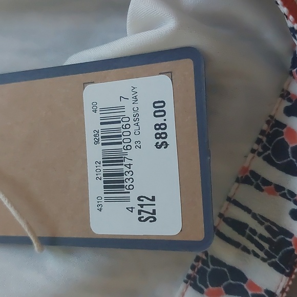 G H BASS & CO NWT women's size 12 flowy lined left side zipper giraffe pattern. - Picture 3 of 7